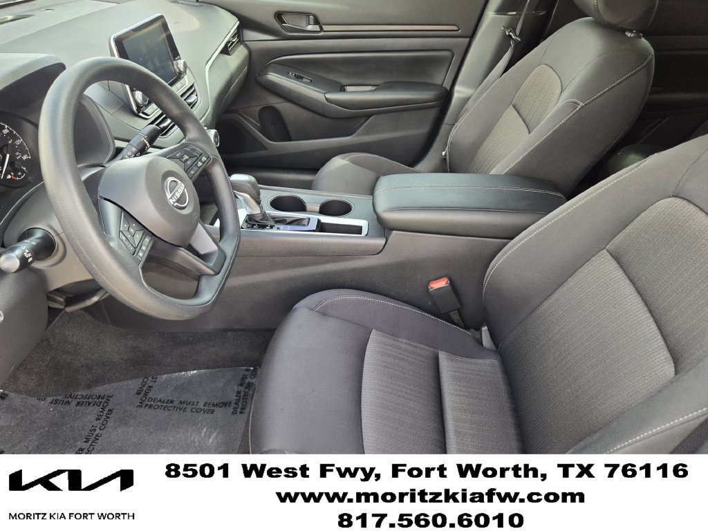 Used 2025 Nissan Altima 2.5 S FWD image 13