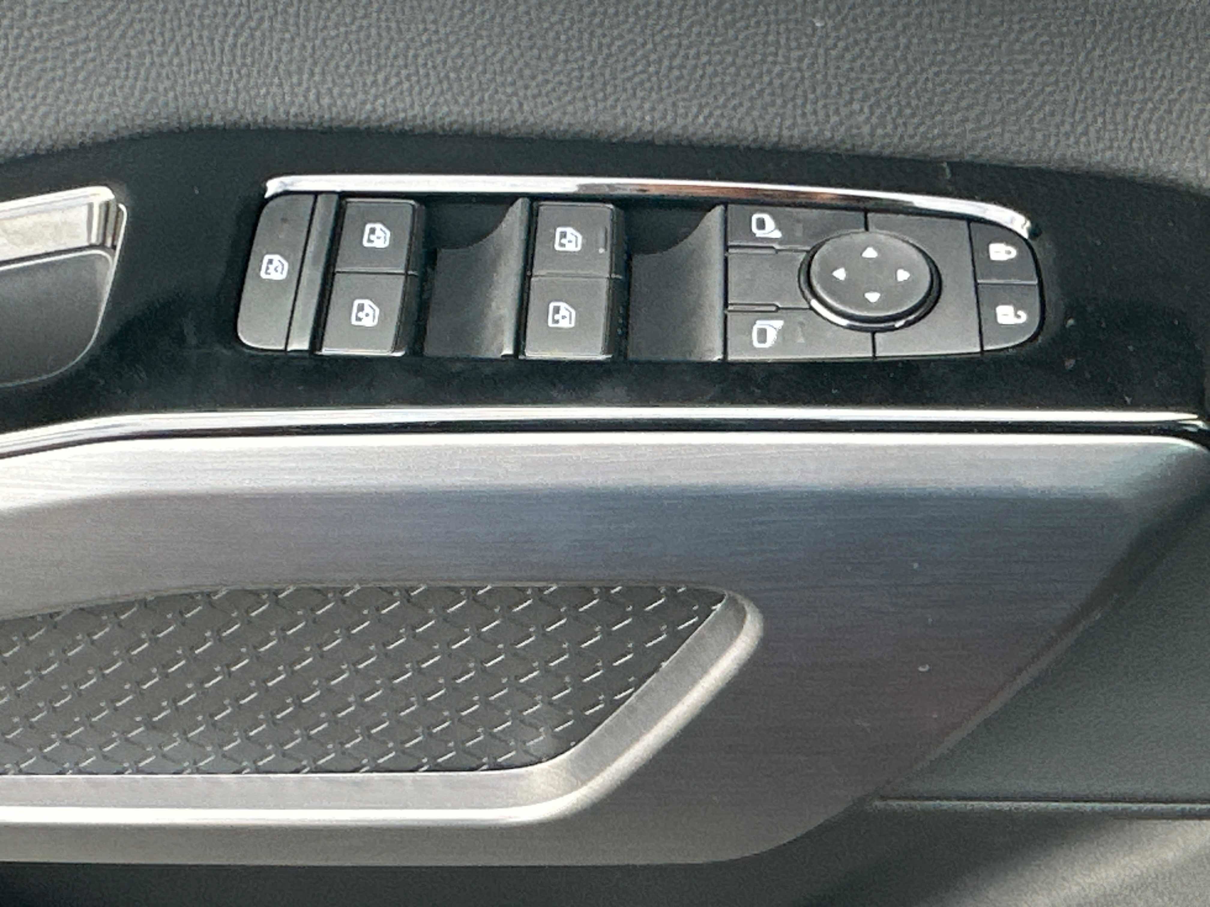 New 2026 Nissan Pathfinder SL AWD/4WD image 22