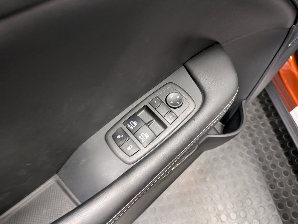 Used 2023 Dodge Challenger SRT Hellcat image 9