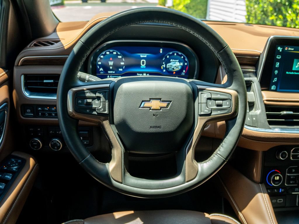 Used 2023 Chevrolet Tahoe High Country AWD/4WD image 20