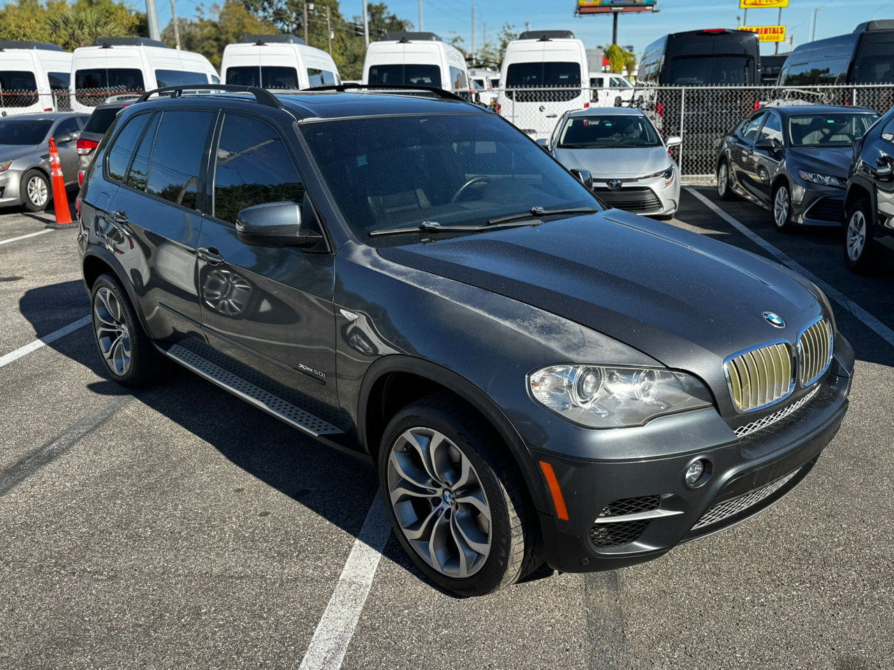 Used 2012 BMW X5 xDrive50i image 4