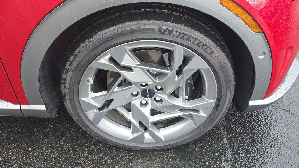 Used 2025 Genesis GV60 Performance image 9