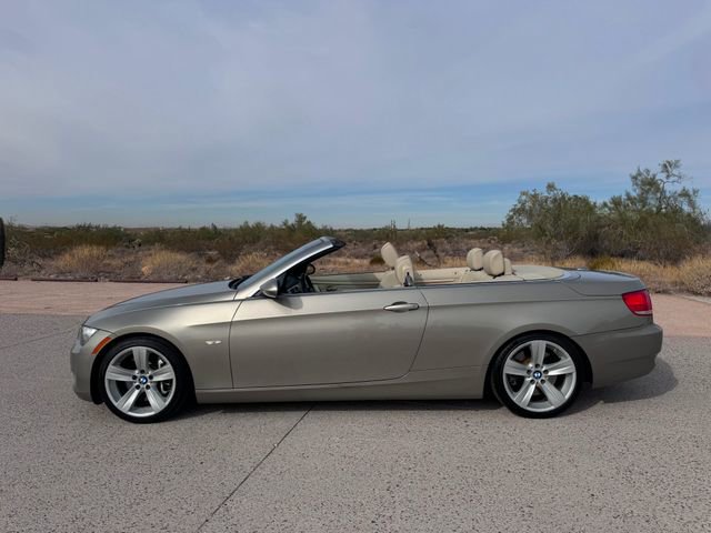 Used 2008 BMW 335i Convertible w/ Premium Pkg image 7