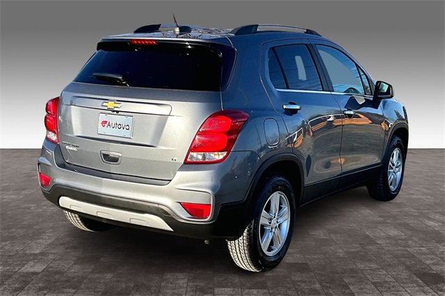 Used 2019 Chevrolet Trax LT w/ LT Convenience Package image 6