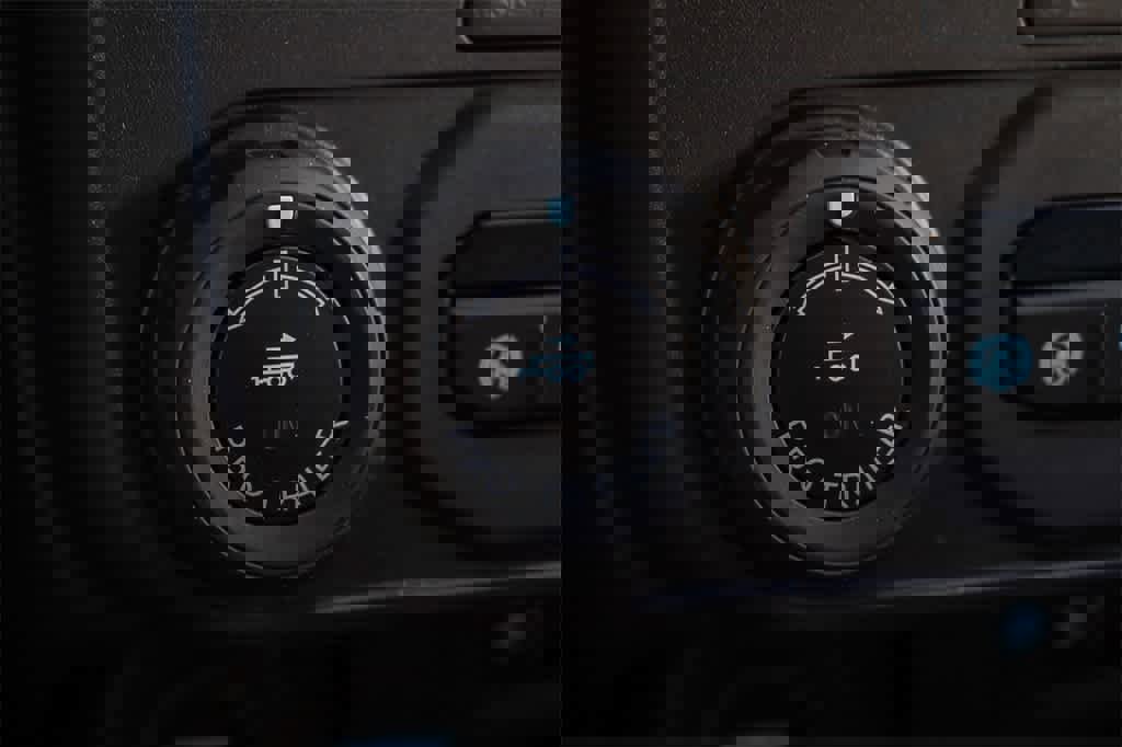 New 2026 Ford Maverick Lobo image 23