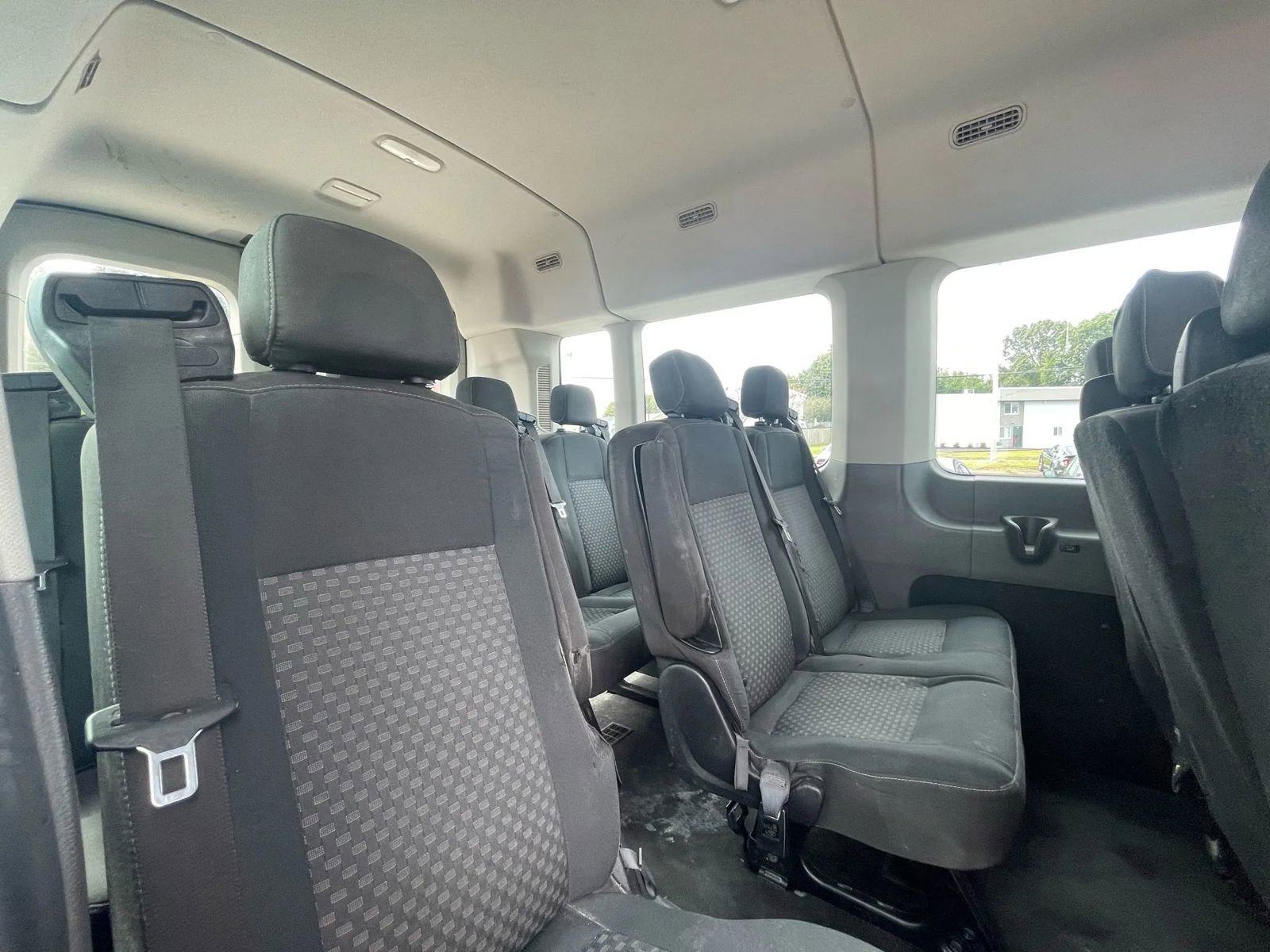 Used 2020 Ford Transit 350 XLT image 12