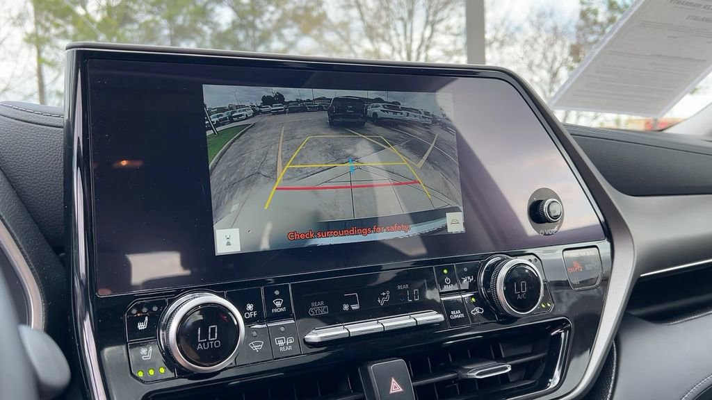 Used 2023 Toyota Highlander Limited image 26