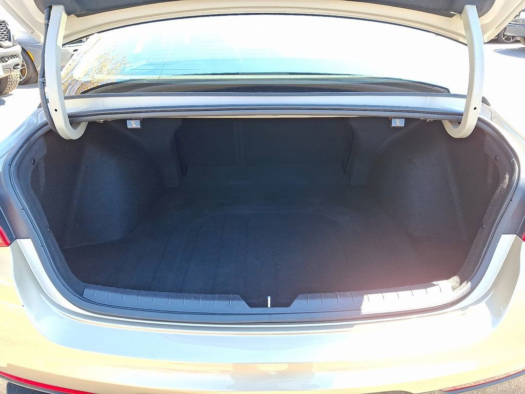 Used 2021 Kia K5 LXS image 29