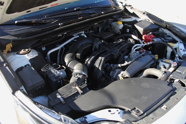 Used 2024 Subaru Outback Premium AWD/4WD image 15