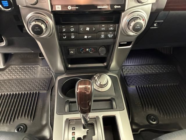 Used 2024 Toyota 4Runner Limited AWD/4WD image 21