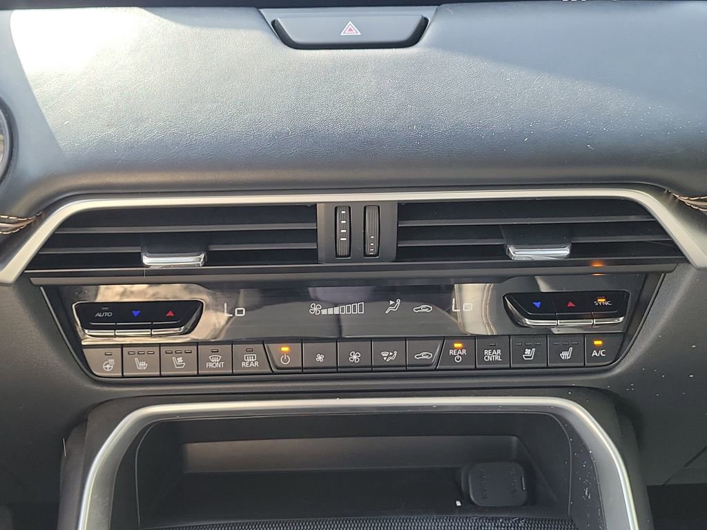 Used 2024 MAZDA CX-90 Plug-In Hybrid w/ Premium Plus image 36