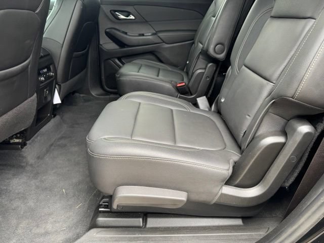 Certified 2023 Chevrolet Traverse LT w/ Rear Camera Mirror Package AWD/4WD image 7