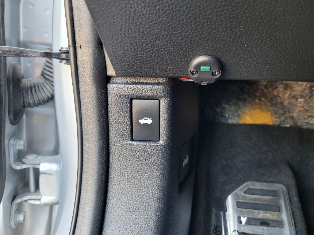 Used 2025 Honda Accord Sport image 30