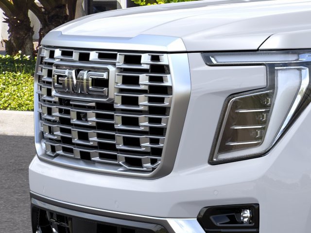 New 2026 GMC Yukon Denali w/ Sun & Power Step Package RWD image 13