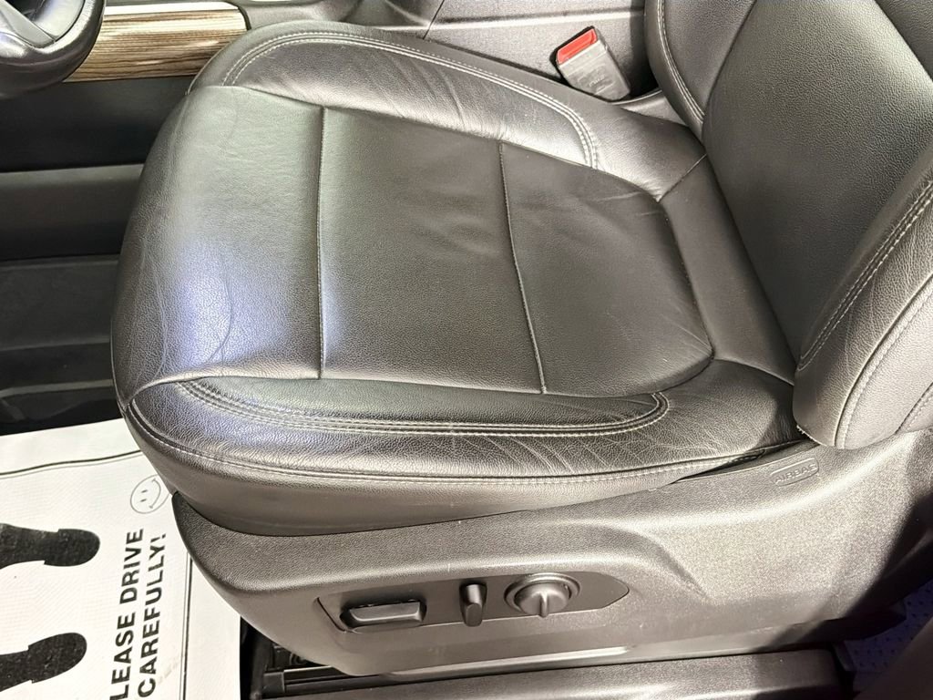 Used 2019 Chevrolet Silverado 1500 LT Trail Boss AWD/4WD image 19