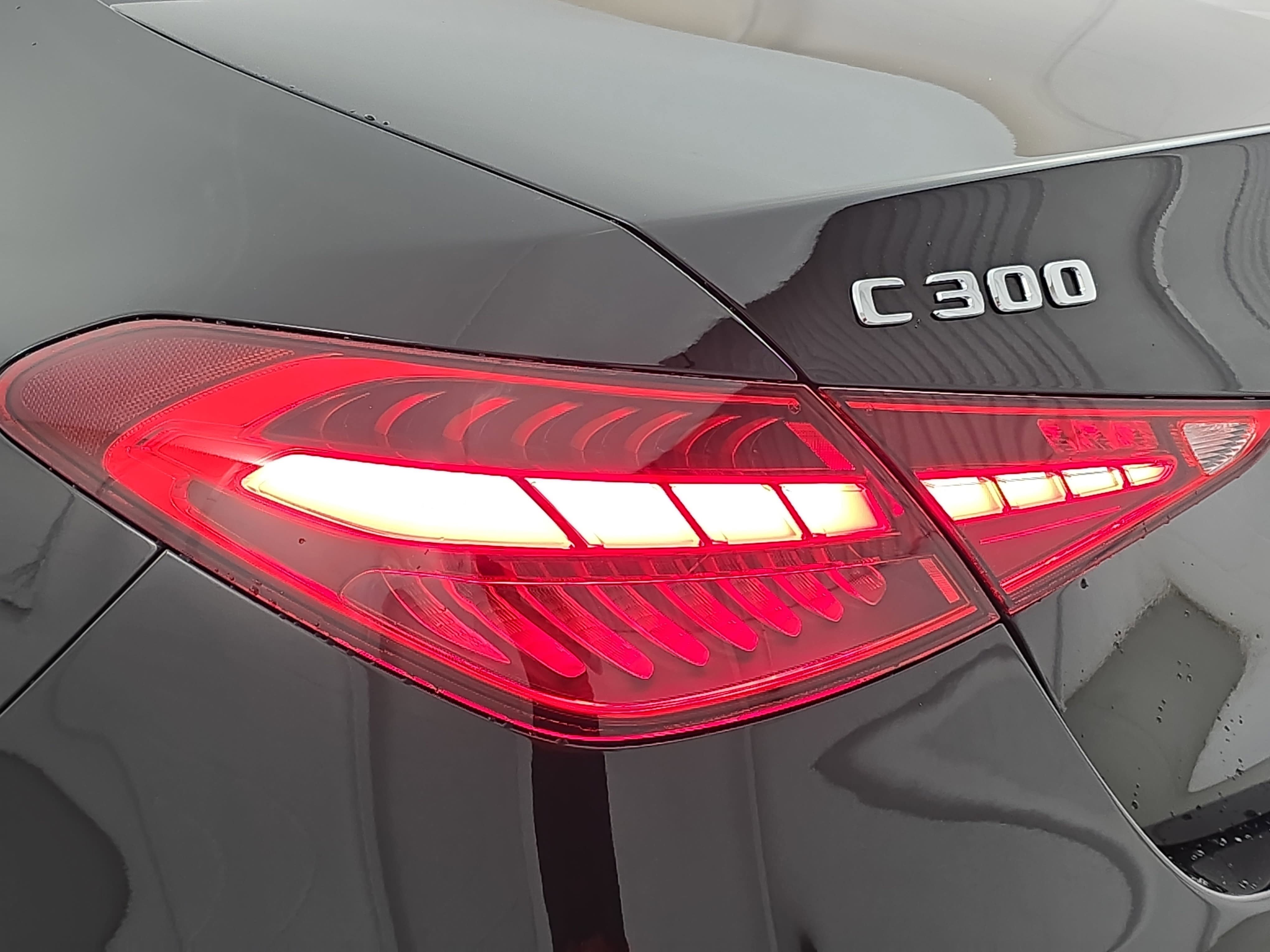 Certified 2022 Mercedes-Benz C 300 4MATIC Sedan image 34