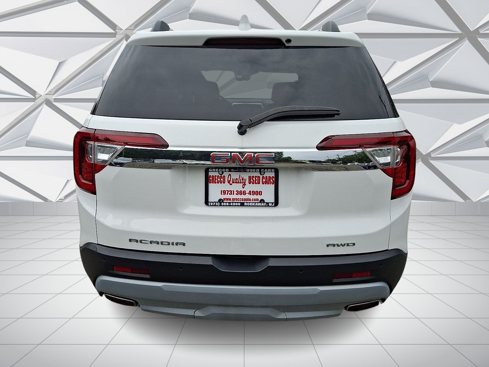 Used 2023 GMC Acadia SLT AWD/4WD image 9