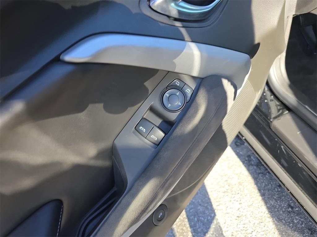 Used 2019 Chevrolet Camaro SS image 15