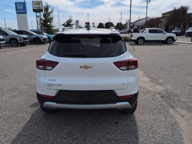 Used 2024 Chevrolet TrailBlazer LT w/ LT Cold Weather Package image 18