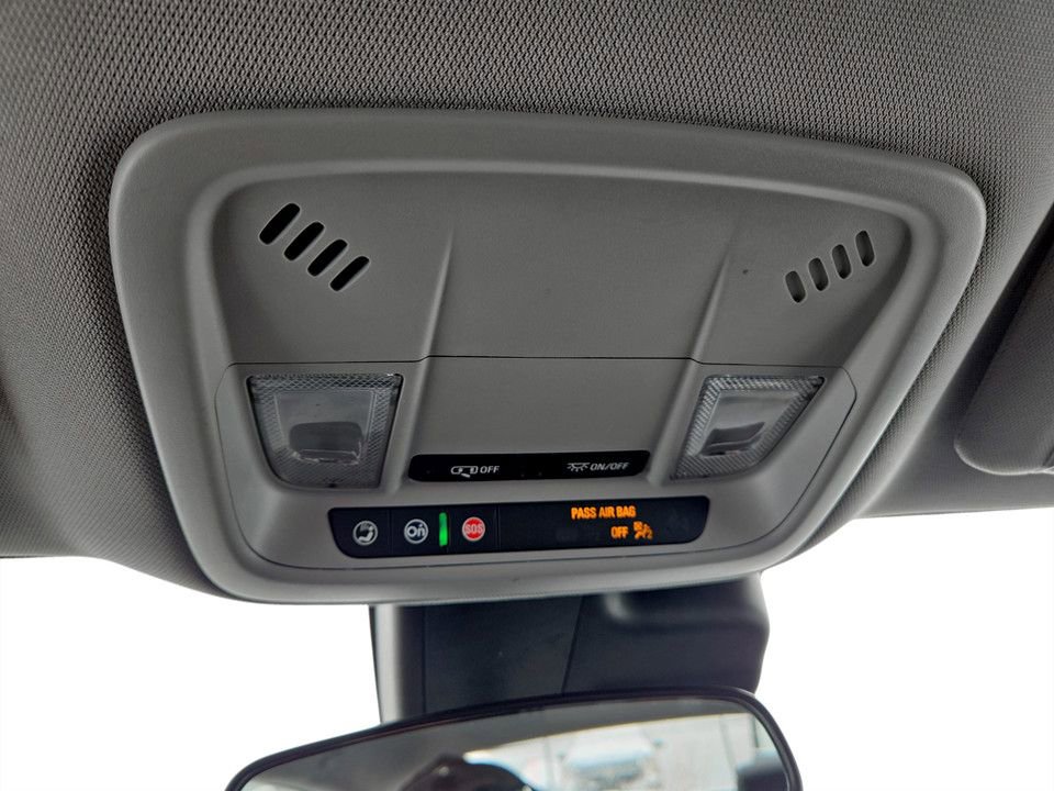 Used 2024 Chevrolet Malibu LT image 24