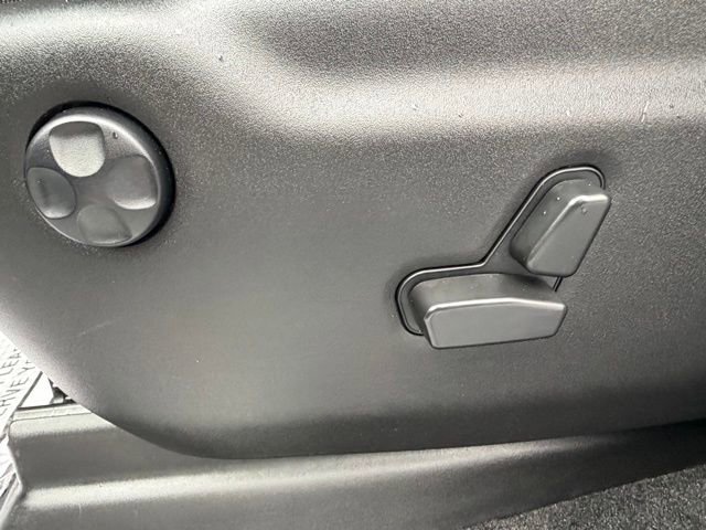 Used 2022 Jeep Grand Cherokee Limited image 28