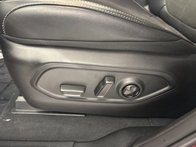 Used 2025 Jeep Grand Cherokee Altitude w/ Trailer Tow Package image 17