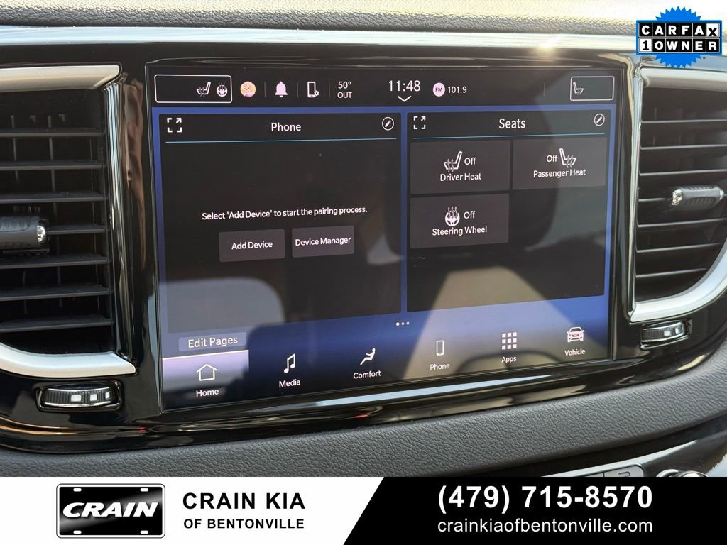 Used 2024 Chrysler Pacifica Touring-L image 16