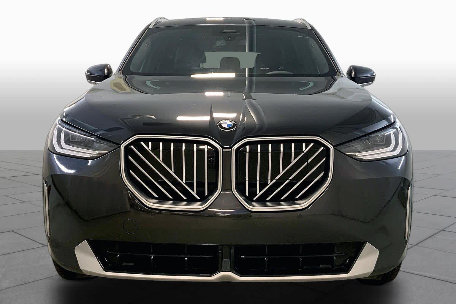 Used 2026 BMW X3 xDrive30i AWD/4WD image 3