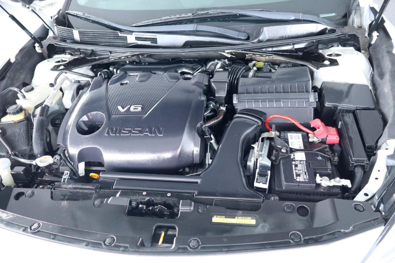 Used 2021 Nissan Maxima 3.5 SV w/ Floor Mat Group FWD image 40