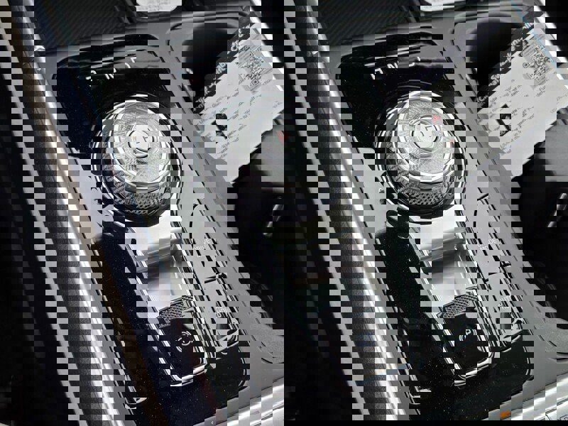 New 2026 Kia Carnival SX image 16