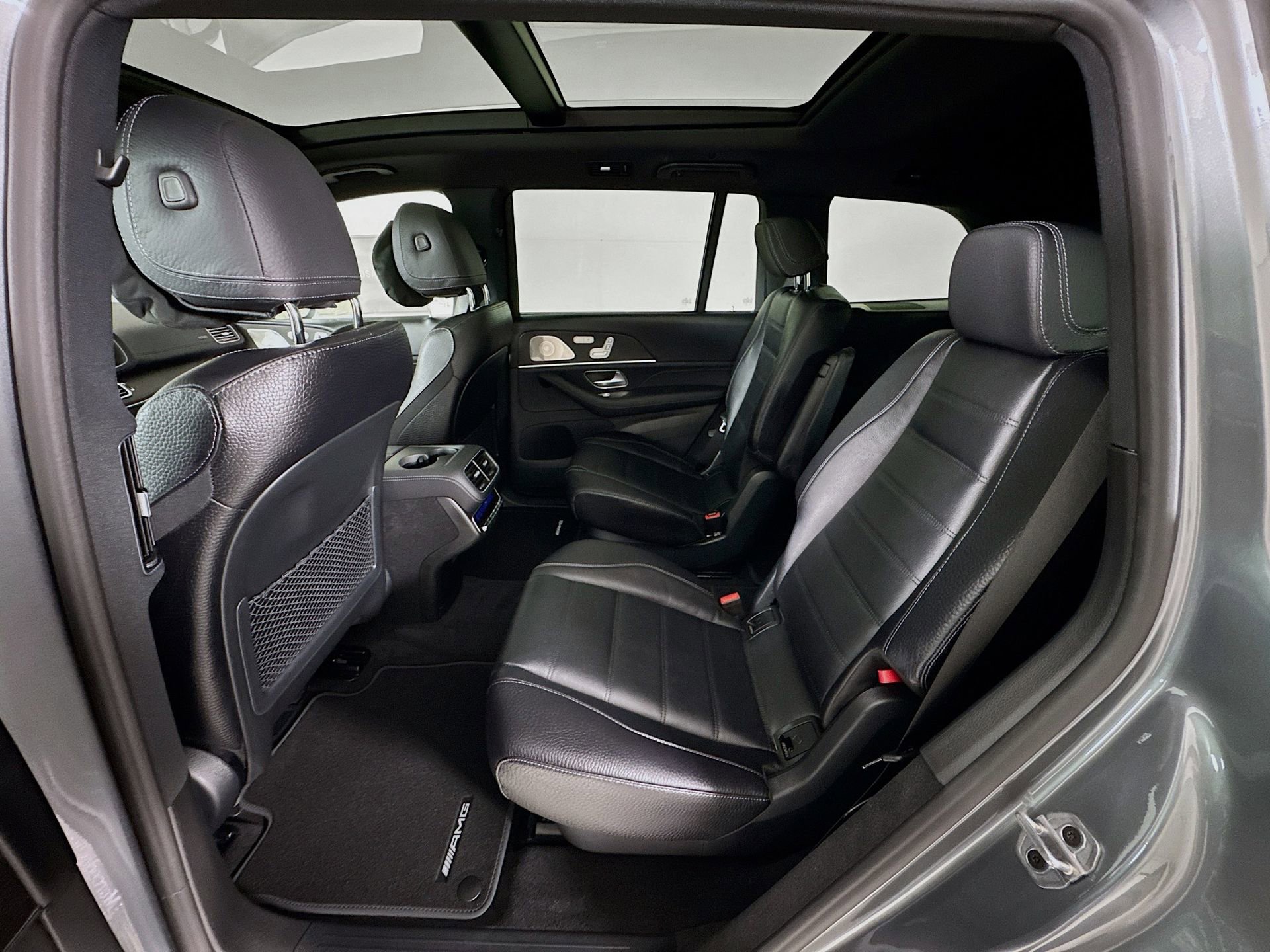 New 2026 Mercedes-Benz GLS 450 4MATIC image 27