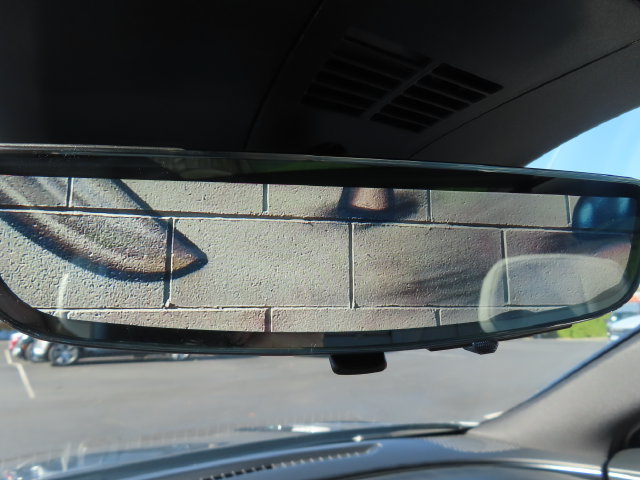 Used 2025 Cadillac Lyriq Luxury RWD image 28