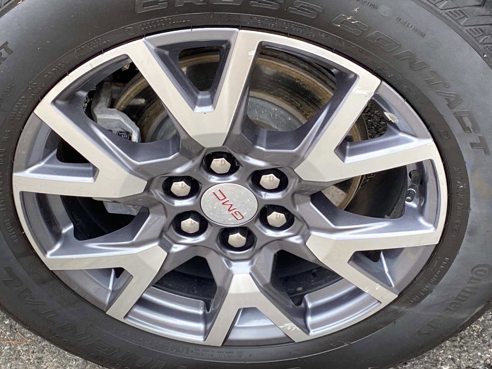 Used 2023 GMC Acadia SLT image 27