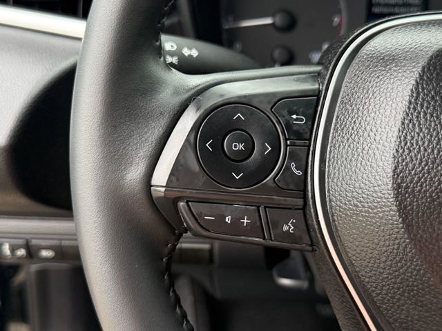 Used 2025 Toyota Corolla SE FWD image 18