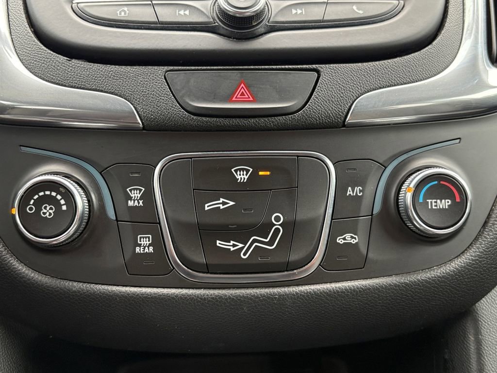 Used 2021 Chevrolet Equinox LT AWD/4WD image 24