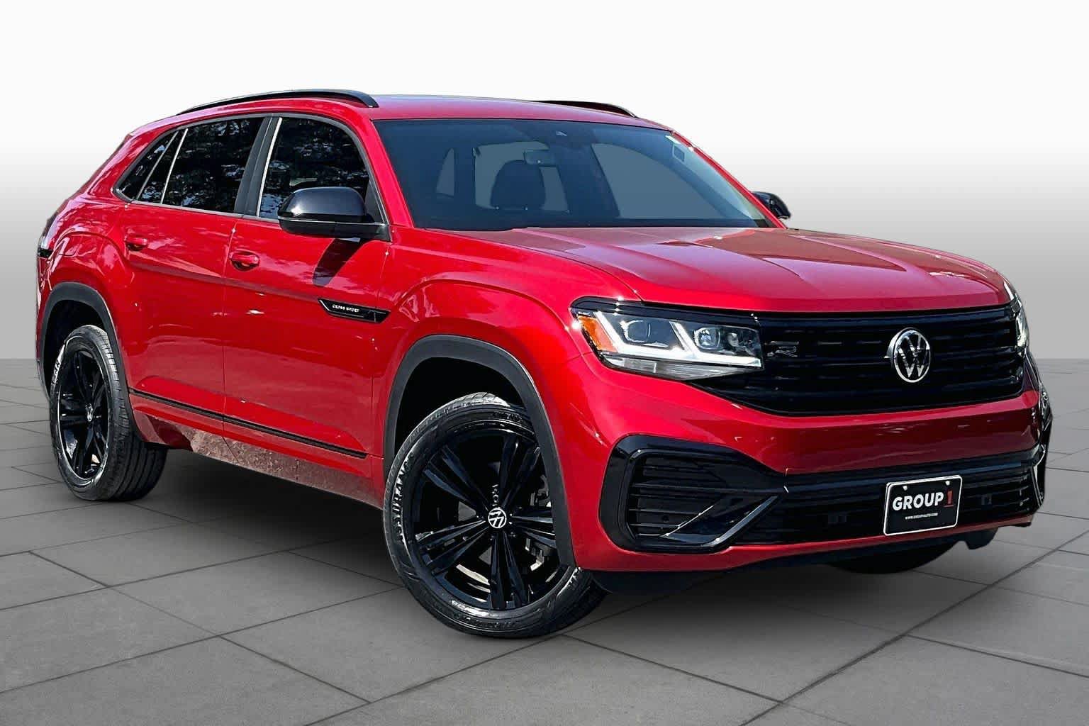 Certified 2023 Volkswagen Atlas Cross Sport SEL R-Line AWD/4WD image 3
