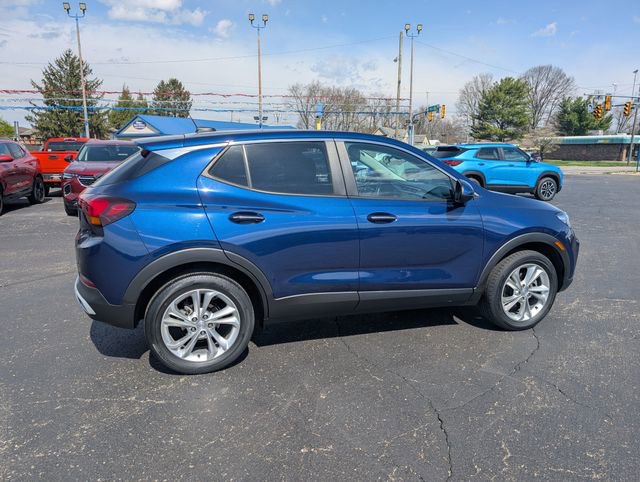Used 2023 Buick Encore GX Preferred w/ Cold Weather Comfort Package image 8