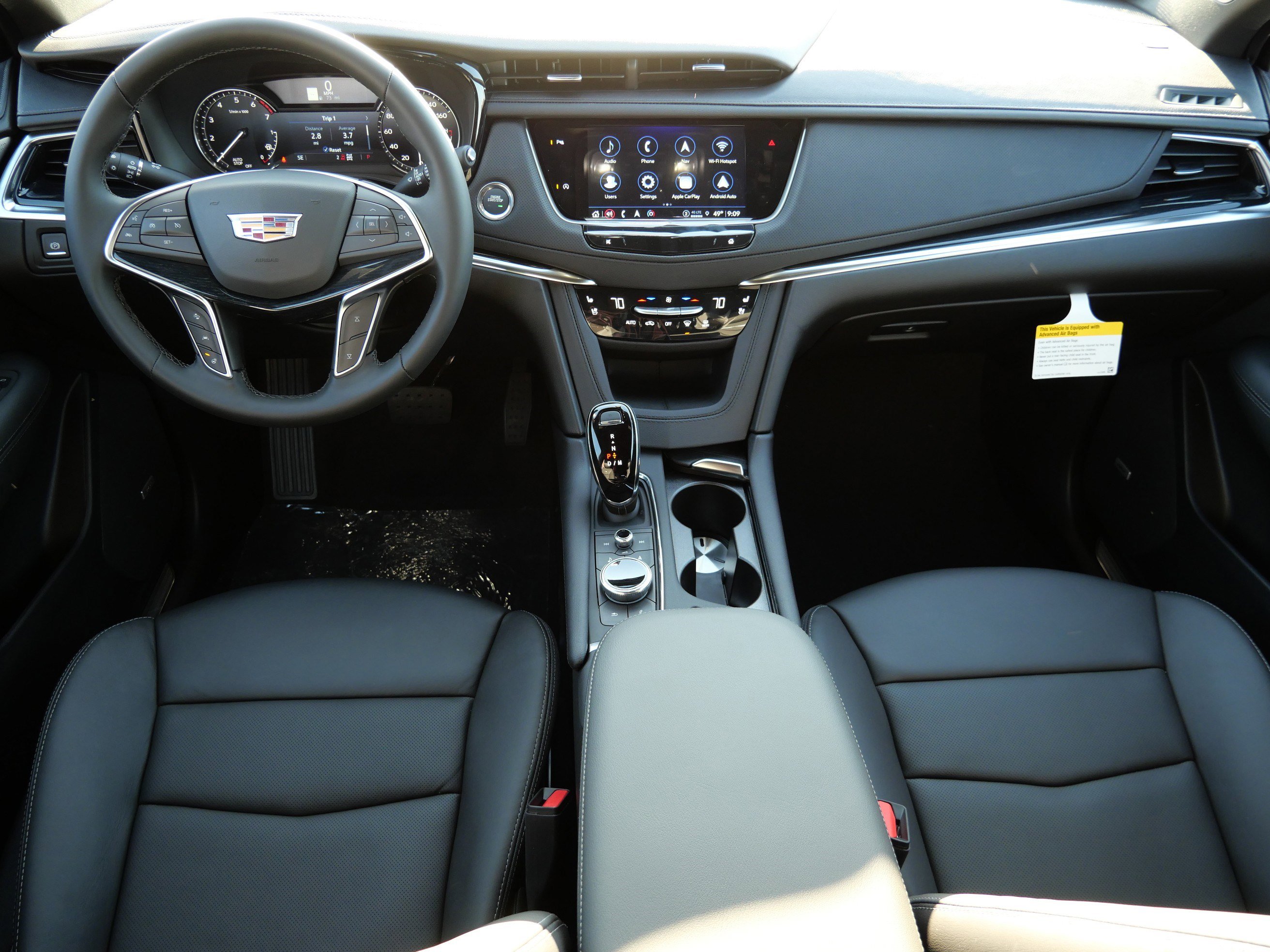 Used 2025 Cadillac XT5 Premium Luxury w/ LPO, Floor Liner Package image 8