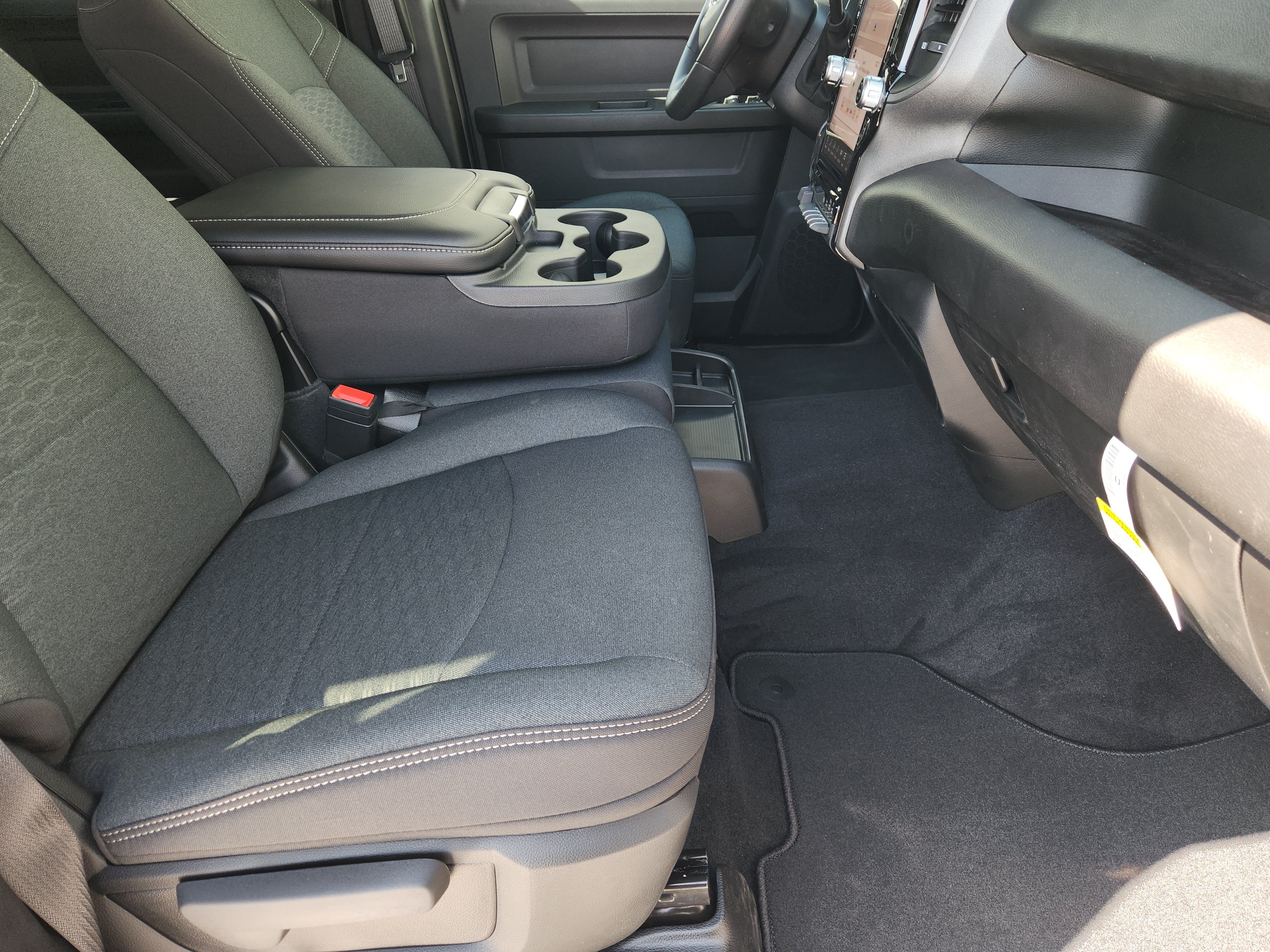 New 2026 RAM 3500 Tradesman AWD/4WD image 12