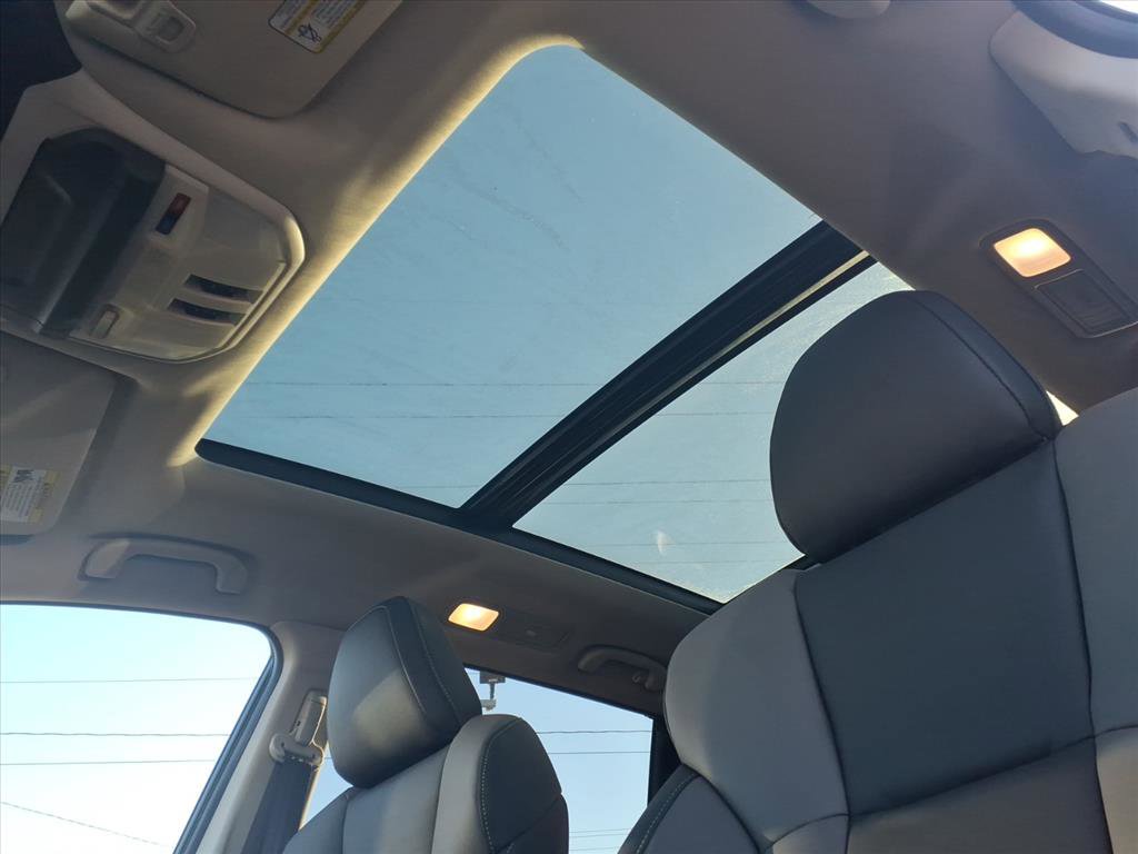 New 2025 Subaru Ascent Onyx Edition image 3
