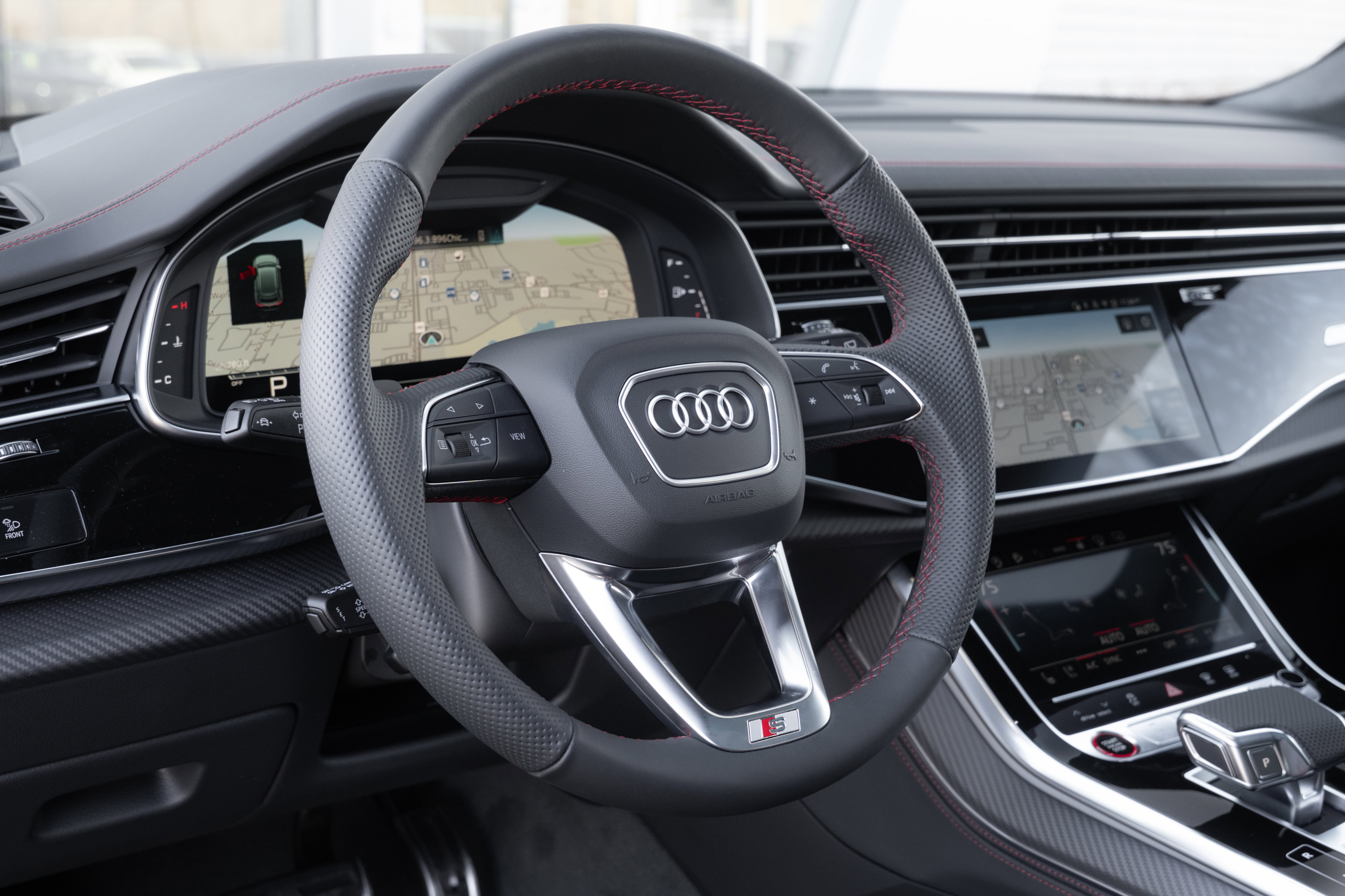 New 2026 Audi SQ8 Prestige image 11
