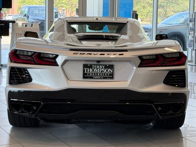 New 2027 Chevrolet Corvette Stingray Convertible RWD image 3