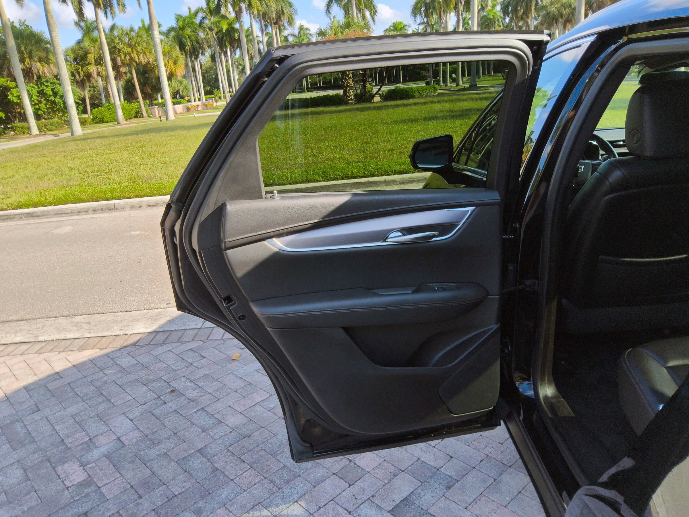 Used 2021 Cadillac XT5 Luxury FWD image 29