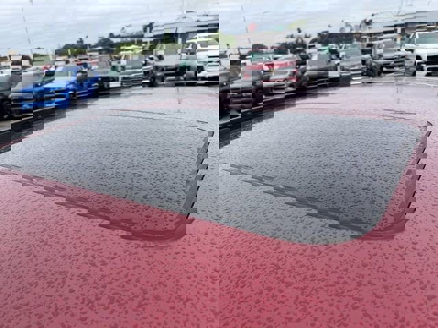 Used 2025 Chevrolet Trax RS w/ Sunroof Package image 6