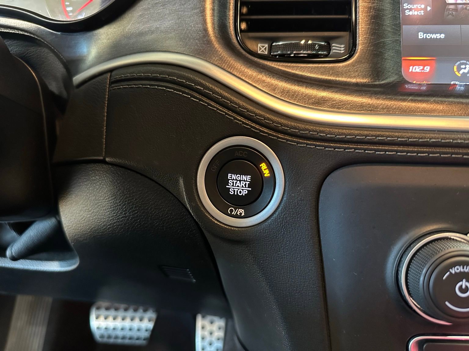 Used 2023 Dodge Charger Scat Pack w/ Daytona Edition Group image 24