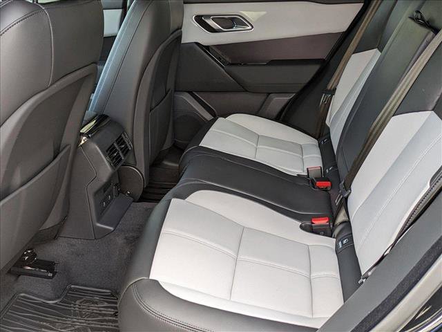 New 2026 Land Rover Range Rover Velar Dynamic SE image 17