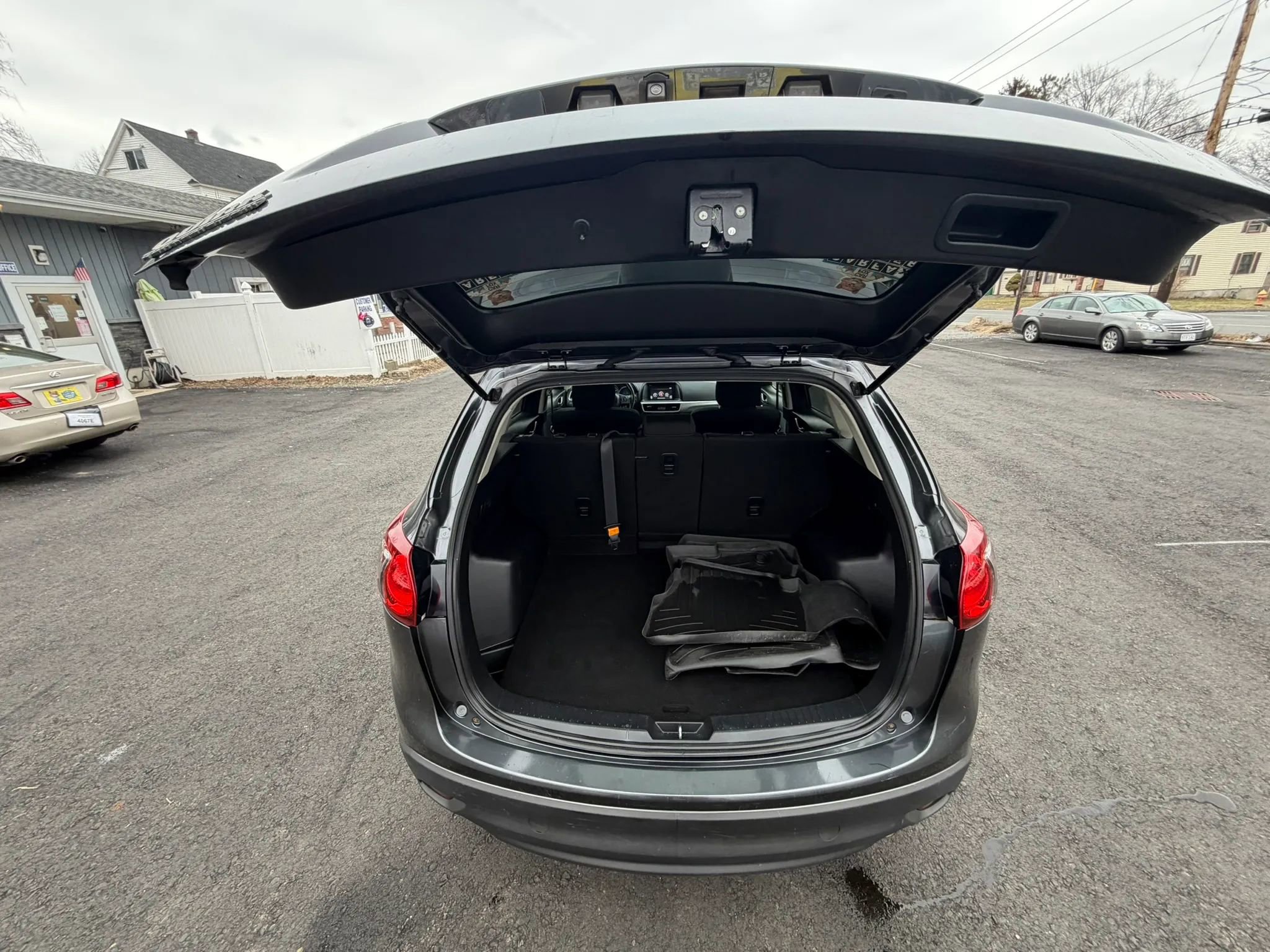 Used 2016 MAZDA CX-5 Touring image 17