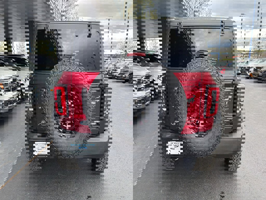 New 2026 Ford Bronco Outer Banks w/ Sasquatch Package image 5