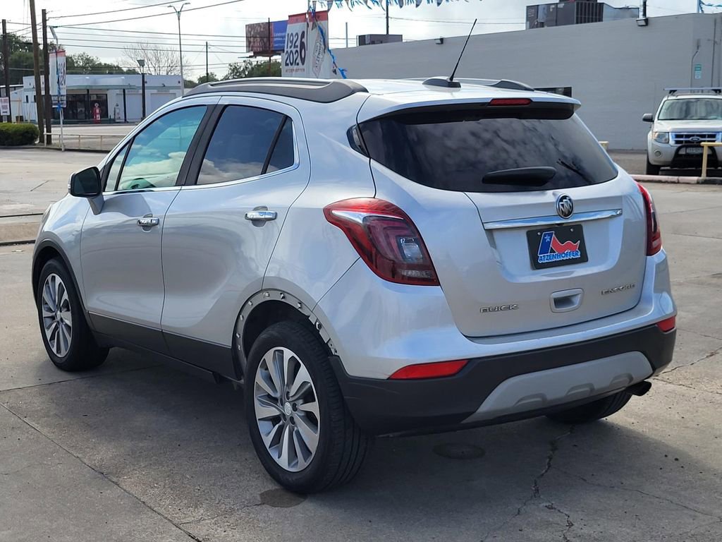 Used 2018 Buick Encore Preferred image 5
