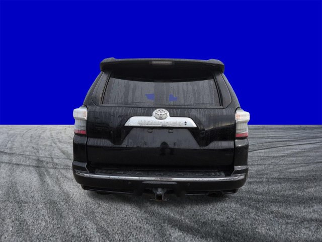 Used 2022 Toyota 4Runner Limited RWD image 5